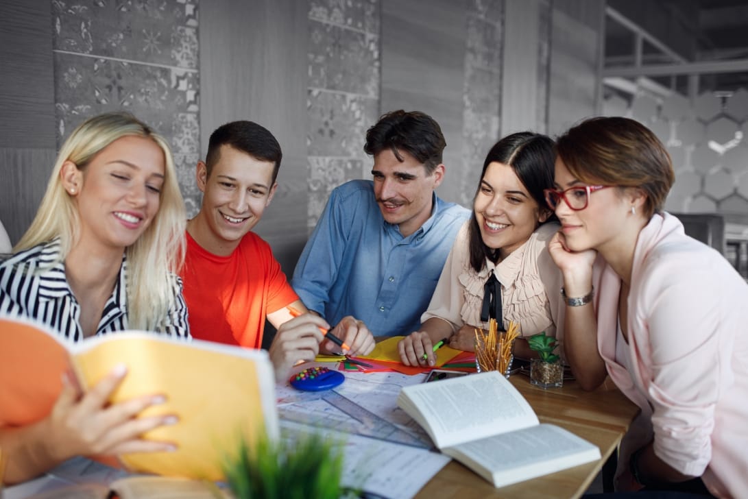 Advanced Media Management, Reputation & Crisis Communications